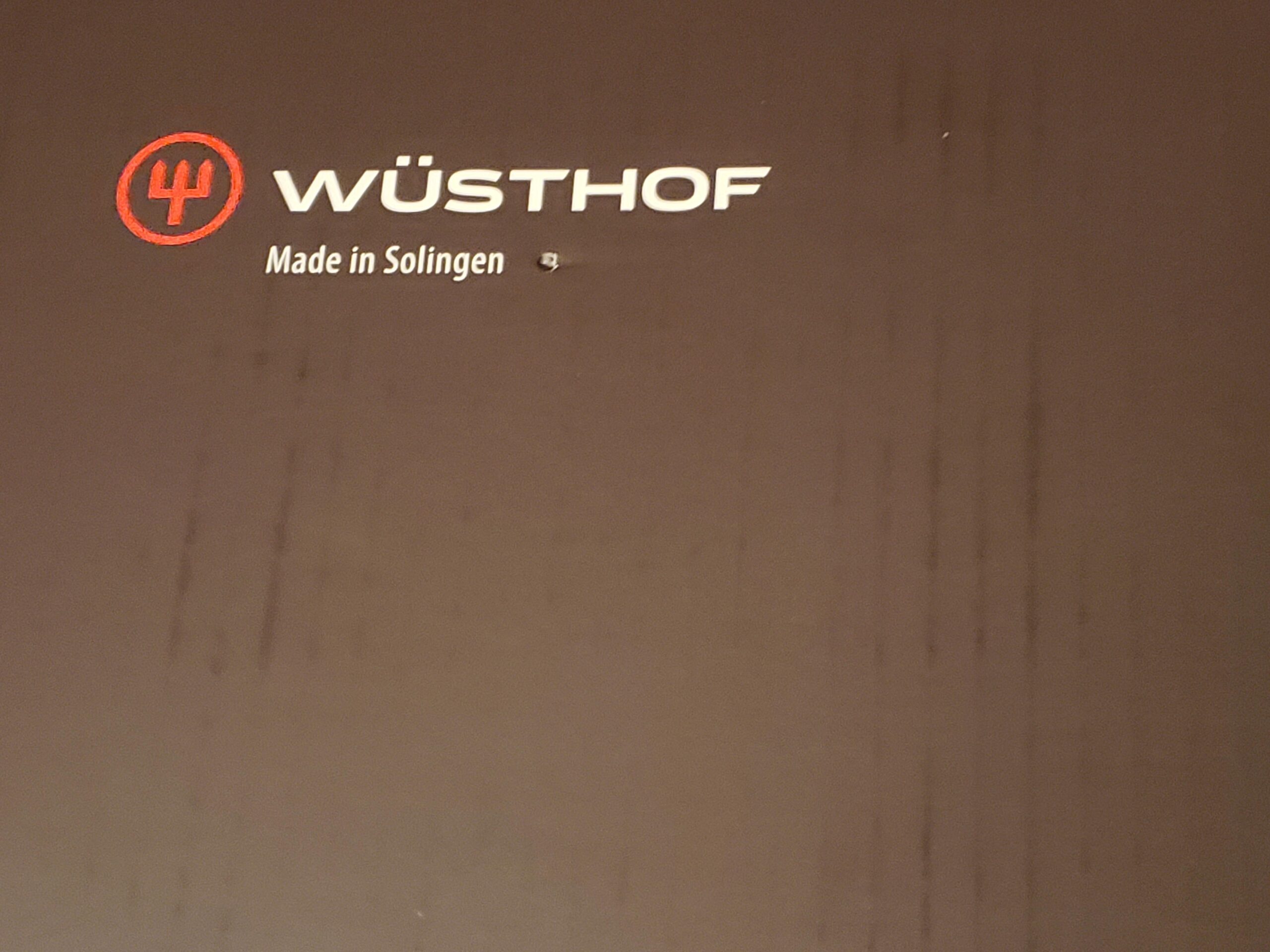 Wüsthof Seven Acacia Block 7-Piece German Set | Precision Forged High Carbon Stainless Steel Kitchen Knife, 15 Slot Wood, Model 8347-6 customer photo 2