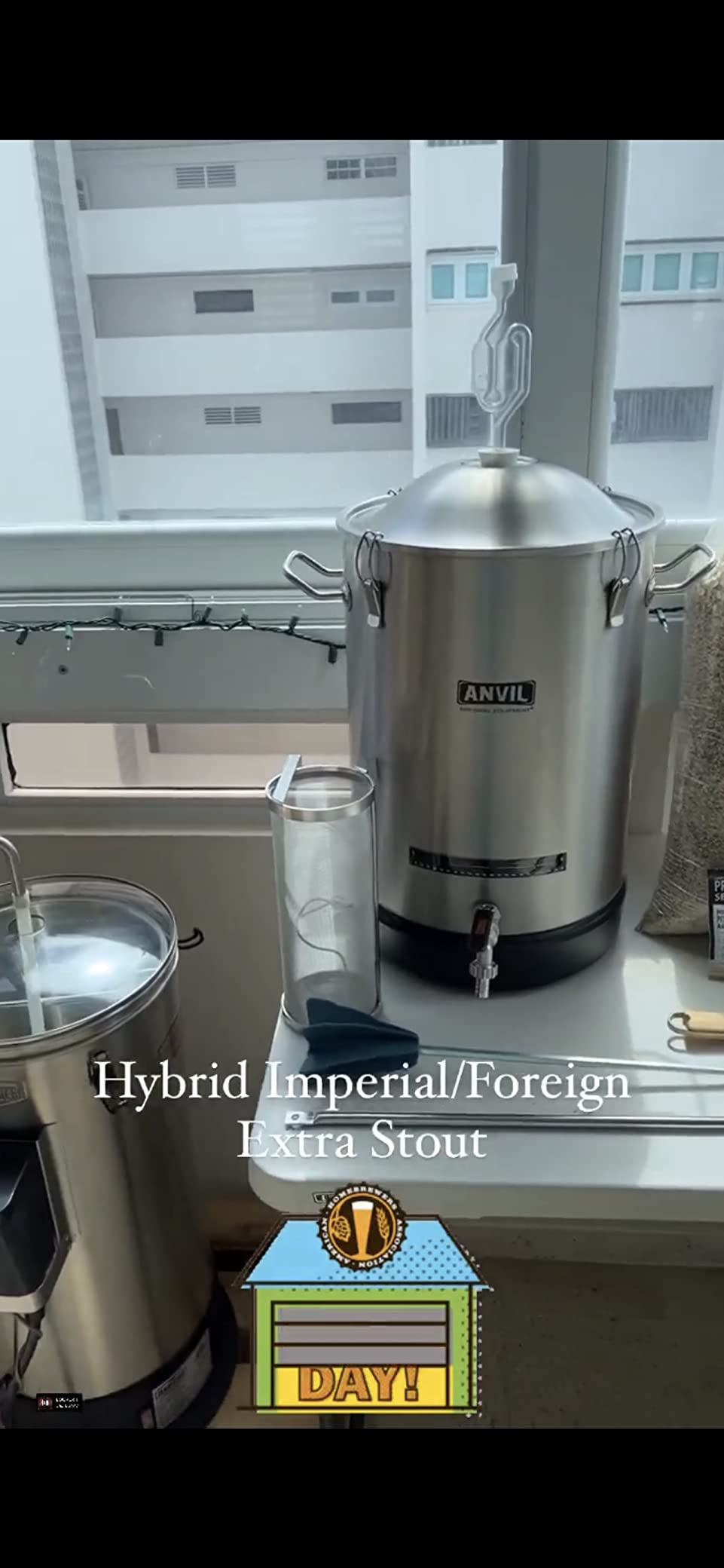 Stainless Steel Bucket Fermentor - 7.5 gallon customer photo 1