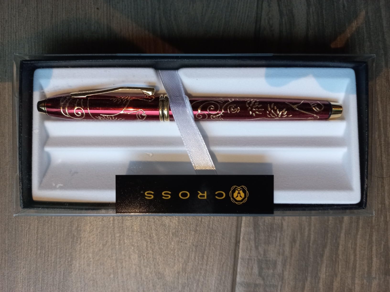 Townsend Zodiac Year of the Pig Fountain Pen with 23KT Gold-Plated Appointments and Solid 18KT Gold Fine Nib customer photo 2