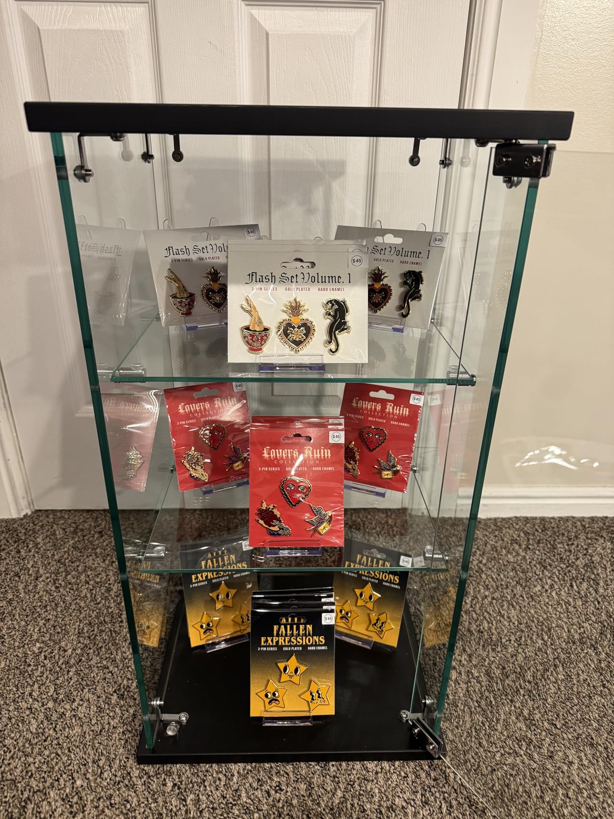 SSWBasics Infinity Countertop Glass Display Case (Ready to Assemble) - 12-1/4