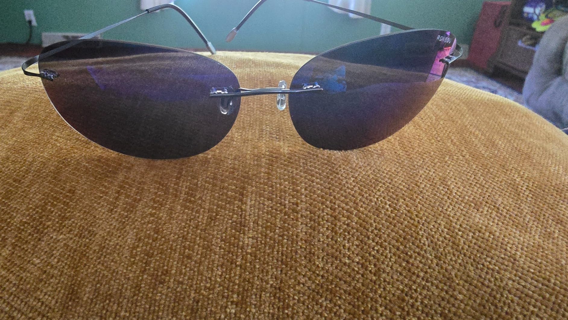 RONSOU Ultralight Rimless Polarized Sunglasses for Men Women Vintage Titanium Frameless Colorful Fashion Shades customer photo 1