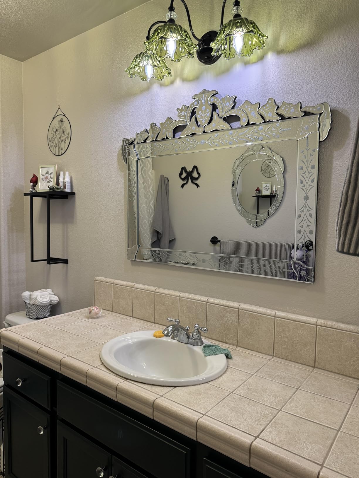 KOHROS Venetian Mirror with Top Crown Arch Floral Etched 32 x 24 Inch Octagonal Bathroom Mirror for Over Sink Frameless Beveled Edge Wall Mirror for Bathroom Vanity Entryway Bedroom customer photo 1