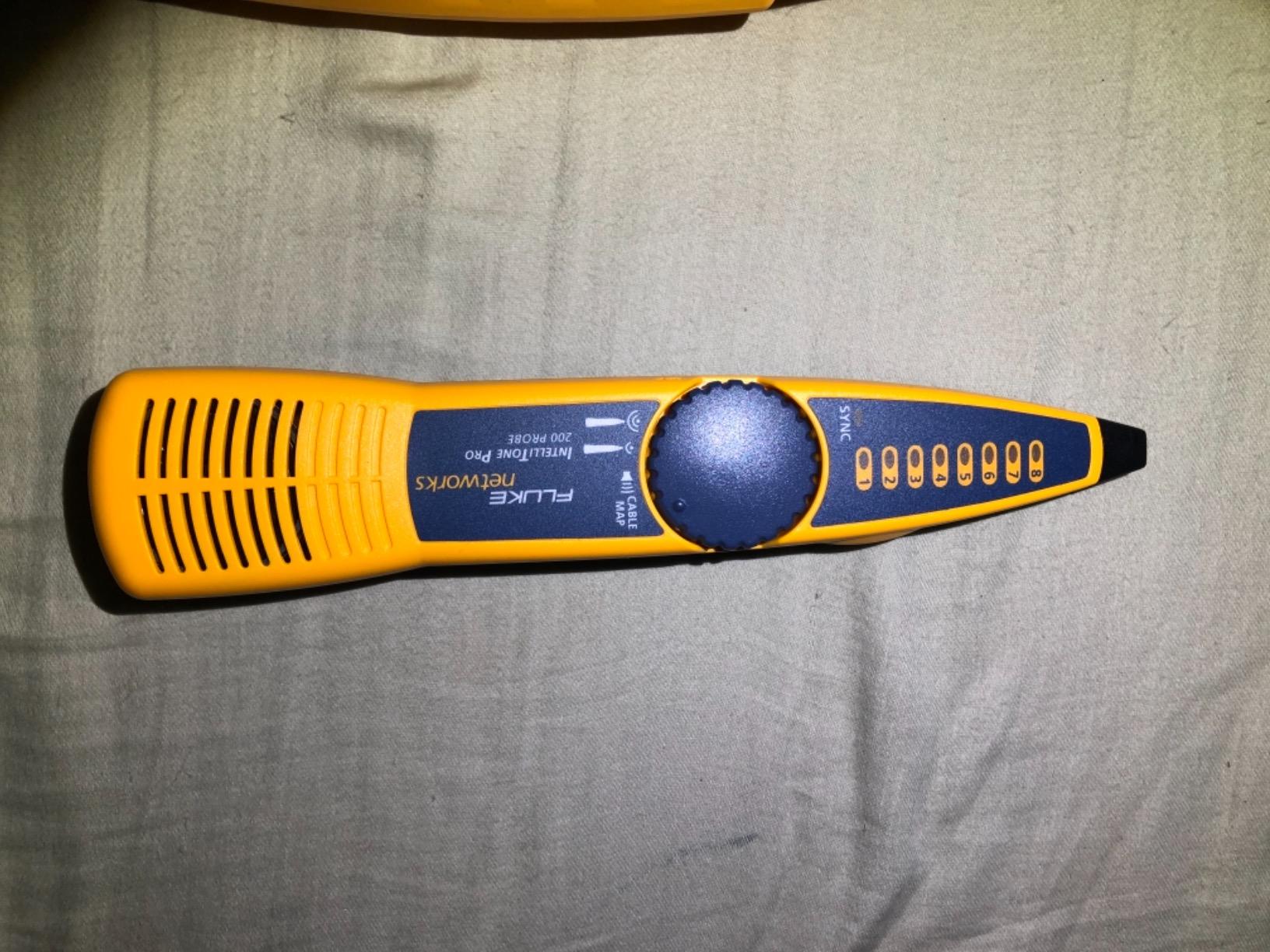 MS-POE-KIT MicroScanner Copper Cable Verifier & PoE tester for RJ-45 Category 5-6A Ethernet Cables, Includes IntelliTone Pro 200 & Remote ID Kit customer photo 2