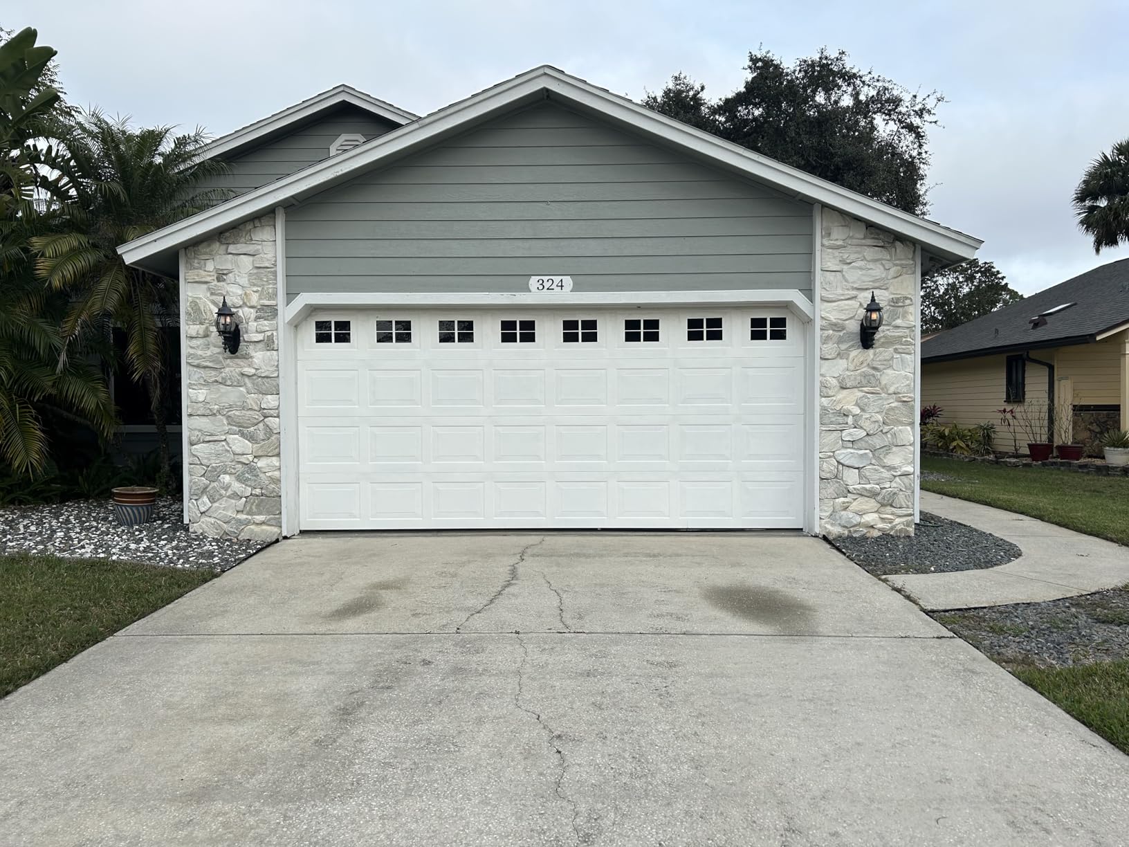 Magnetic Garage Door Window Panels - 32PCS Faux Mirror Window Kit for 2 Car Garage Door, 10 Min Tool-Free Install, Strong Magnet, Instantly Boost Curb Appeal, Looks Like Real Windows (6×4 in) customer photo 2