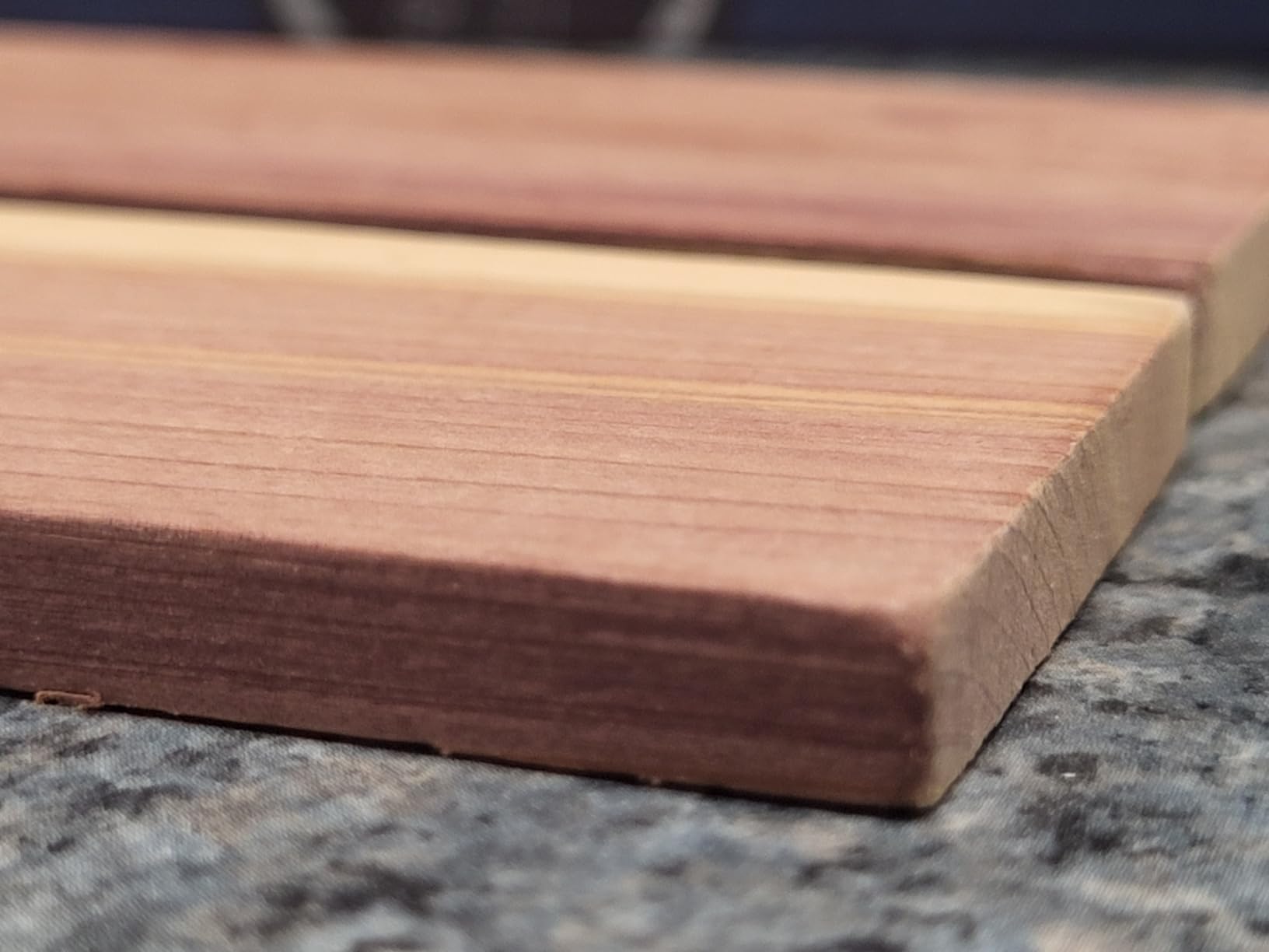 Cedar Space Cedar Blocks for Closet Storage,100% Aromatic Red Ceder Blocks Cedar Planks Chips 16pcs for Closet Drawers 100% Natural Wood Chips customer photo 1