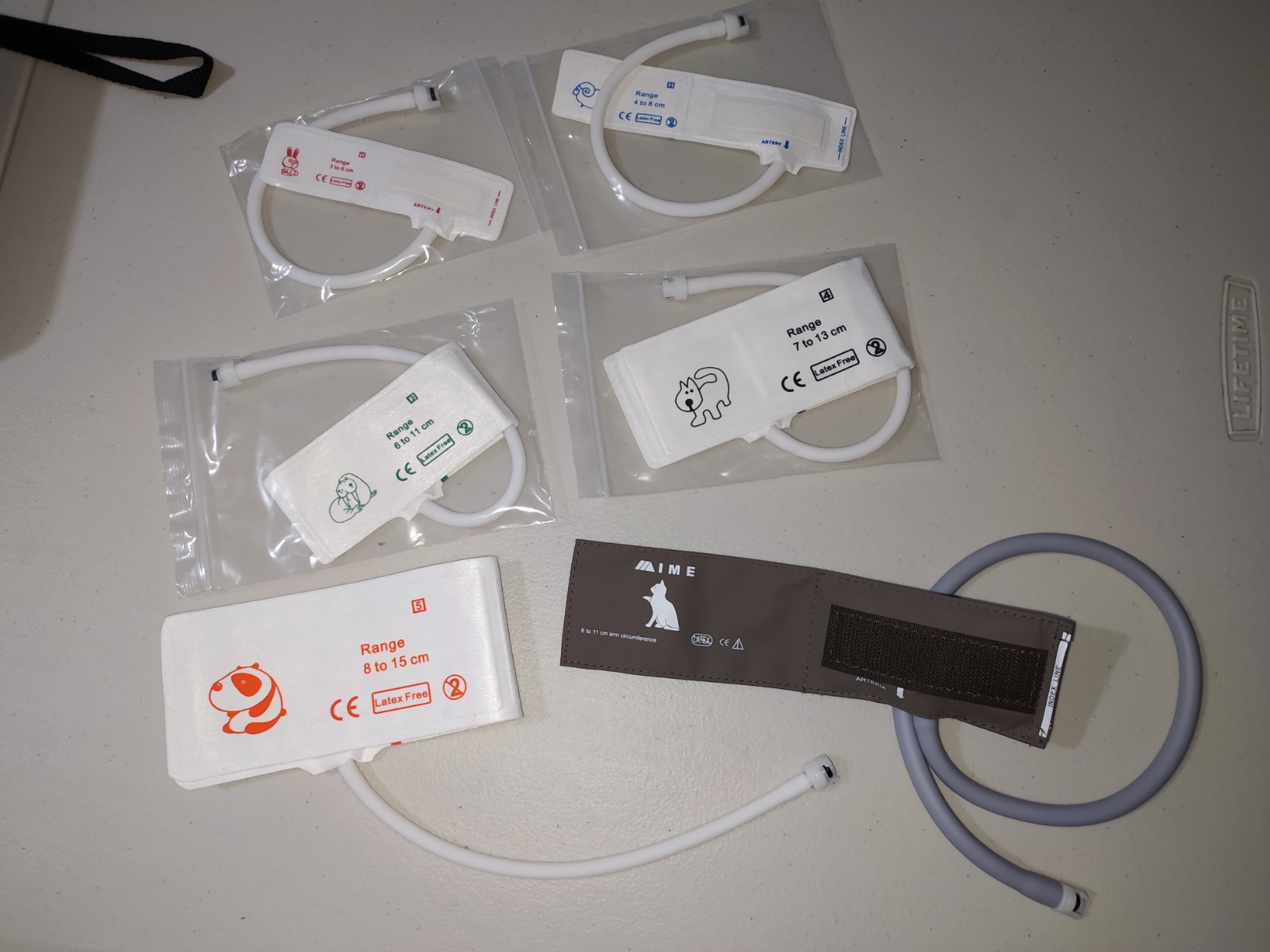 BERRY Veterinary Monitor for Pet, Data storage, analysis, export, Monitoring 6 Parameters for Animal (include Dogs and Cats) as Clinical Equipment customer photo 2