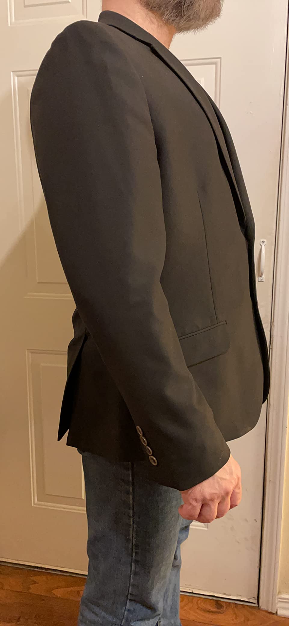 Amazon Essentials Men's Long-Sleeve Button-Front Stretch Blazer customer photo 2