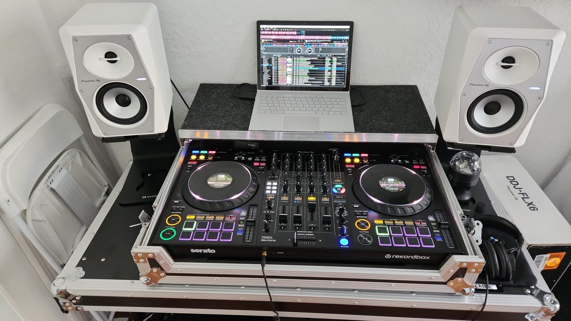 Harmony Audio HCDDJ1000LT Flight Glide Laptop Stand Custom Case Compatible with Pioneer DDJ-1000 customer photo 1