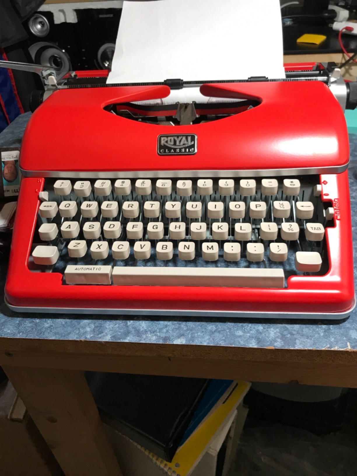 Royal 79120q Classic Manual Typewriter (red) customer photo 1