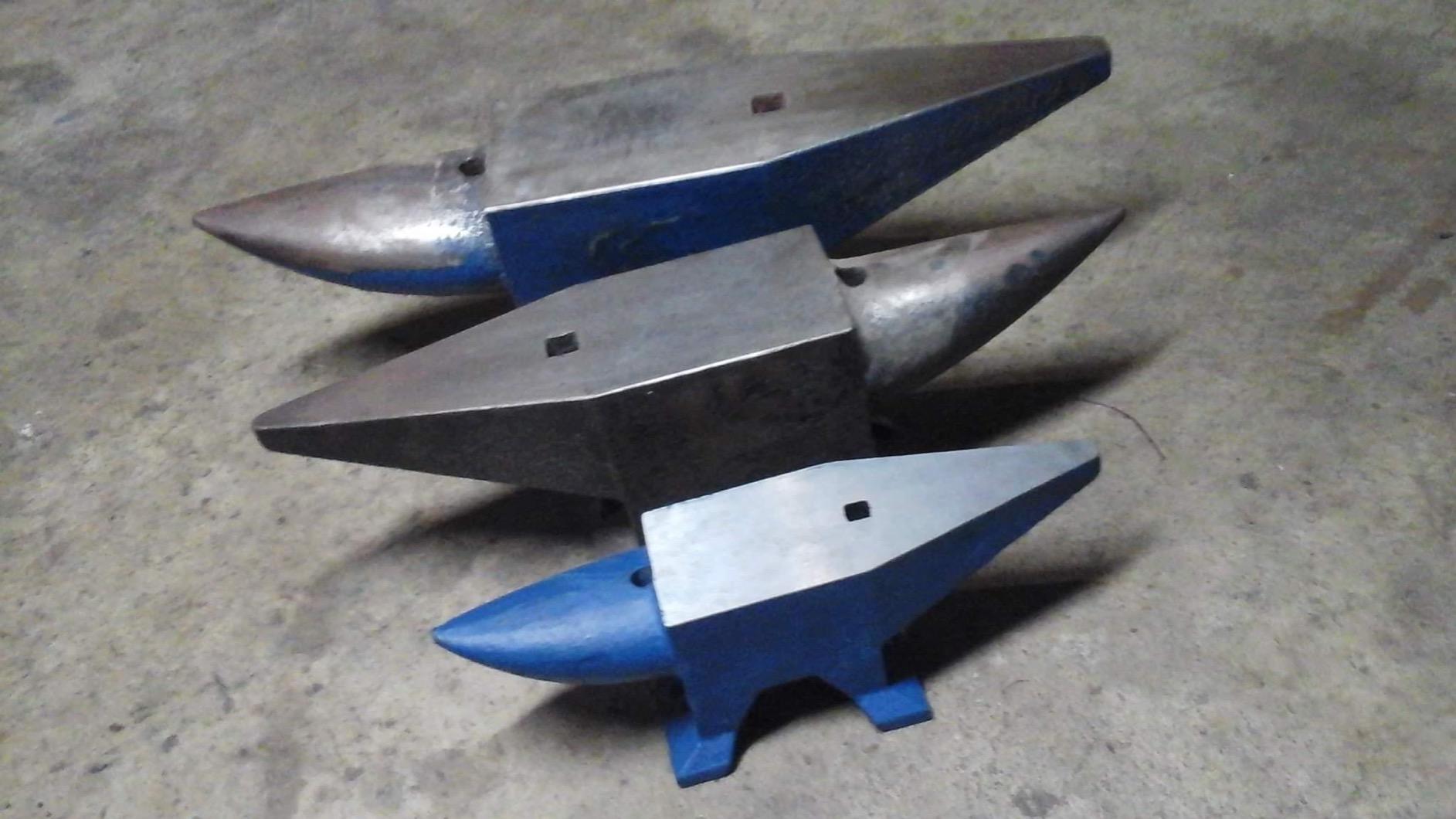 Happybuy Single Horn Anvil 22Lbs Steel Anvil Blacksmith for Sale Forge Steel Tools W/Round And Square Hole customer photo 1