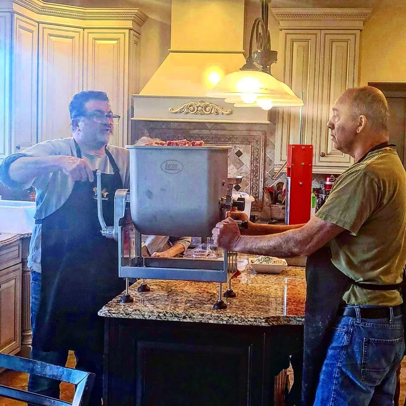 LEM Products BigBite 25 Pound Capacity Tilt Meat Mixer, Stainless Steel customer photo 1