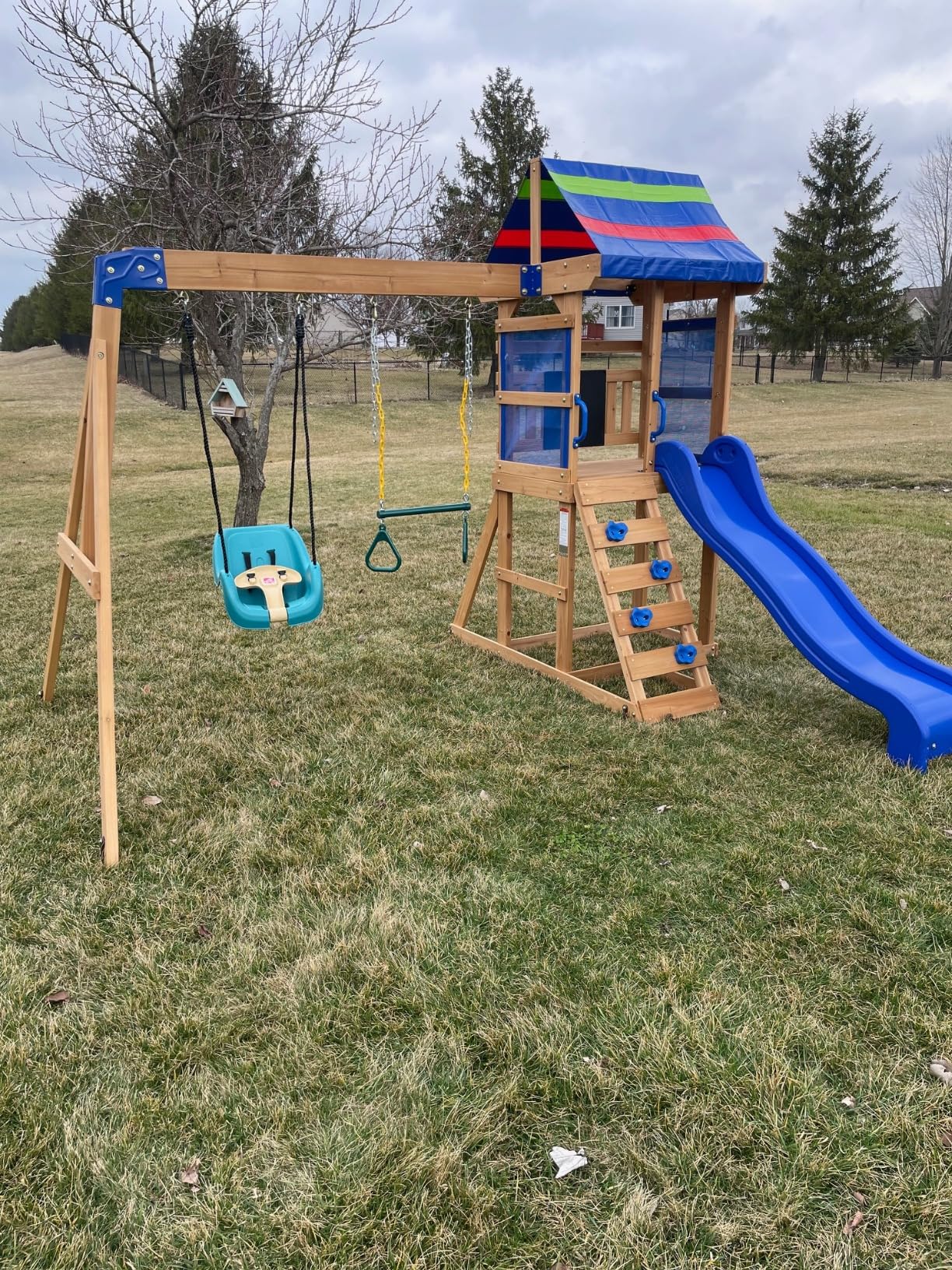 Backyard Discovery Buckley Hill Cedar Wood Swing Set with Wave Slide, Play Deck, Rock Wall Ladder, Belt Swings, Chalkboard, Canopy Roof, Outdoor Playset customer photo 2