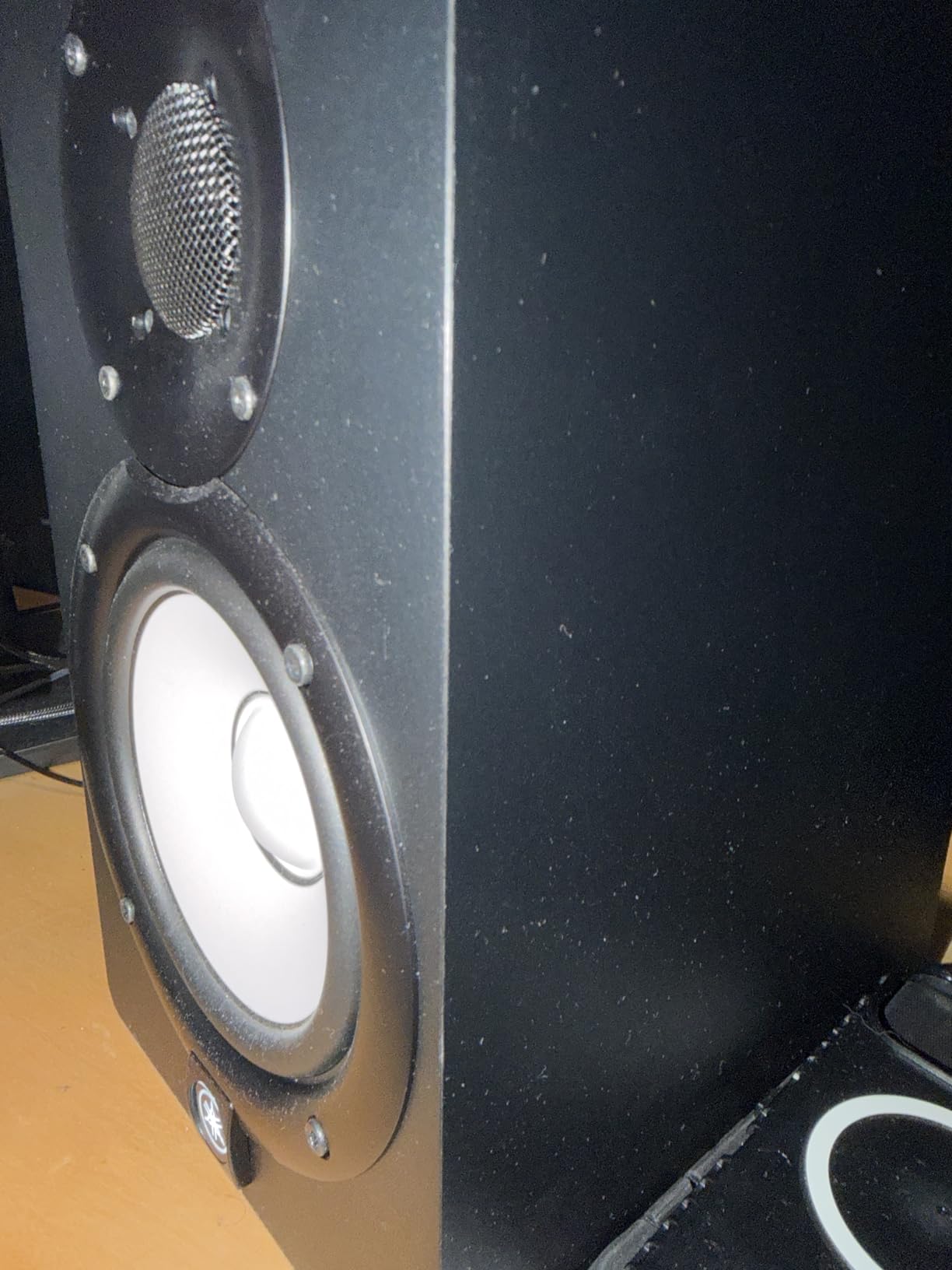 PreSonus Eris E7 XT 2-Way Active Studio Monitor with EBM Waveguide (Pack of 1) customer photo 1