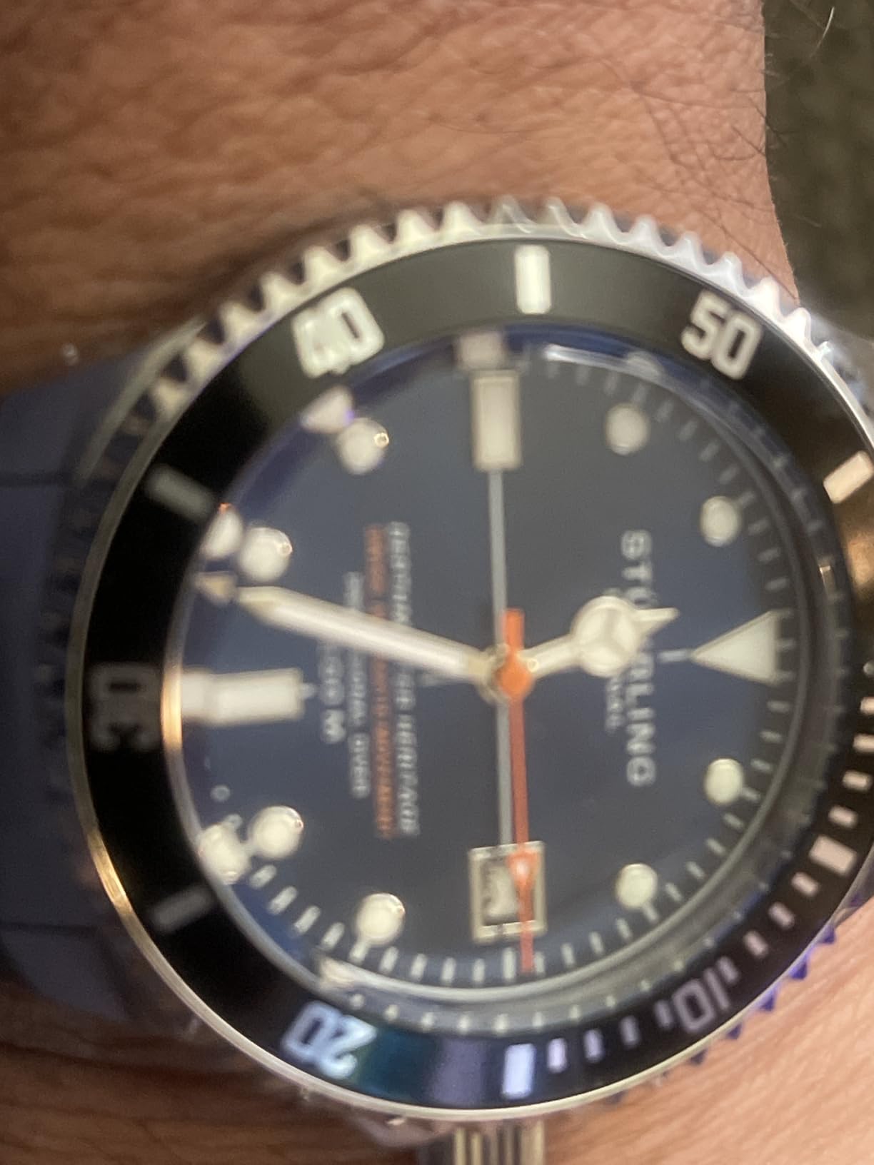 Stuhrling Original Mens Swiss Automatic Stainless Steel Professional DEPTHMASTER Dive Watch, 200 Meters Water Resistant, Brushed and Beveled Bracelet with Divers Safety Clasp and Screw Down Crown customer photo 1