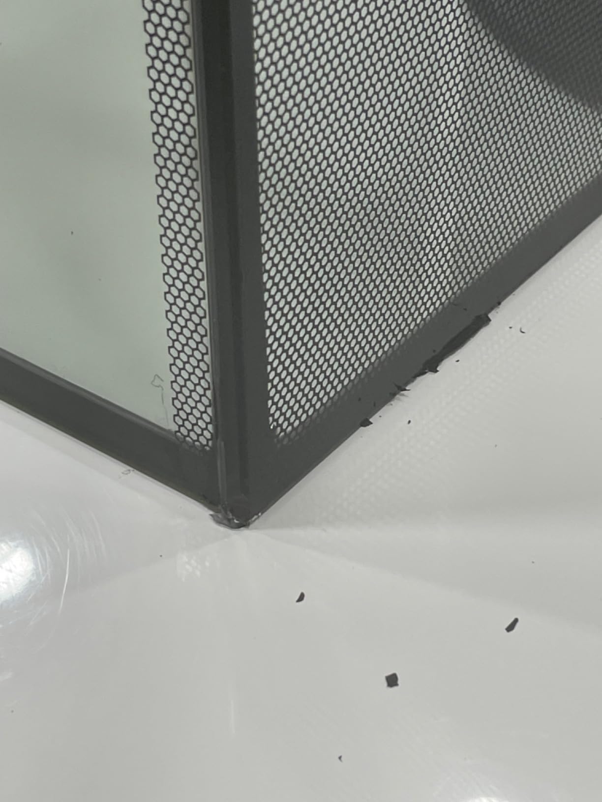 Fluval Flex 32.5 Marine Salt Water Aquarium Kit - Fish Tank for Fish, Coral & More - Comes with LED Lights, Filtration System & More - 32.5