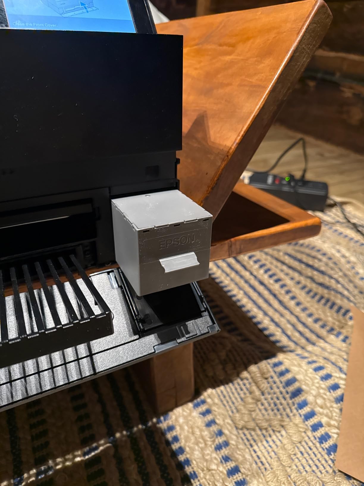 Epson SureColor P900 17-Inch Professional Photo Printer customer photo 2