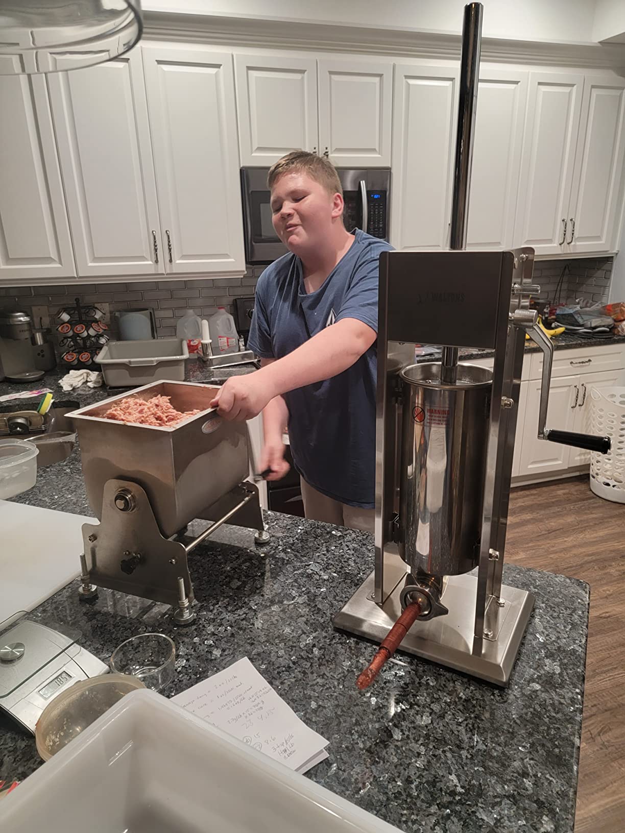 Hakka 30lb/15L Commercial Meat Mixer, Stainless Steel 20L Tilt Tank Manual Meat Mixer for Sausage customer photo 1