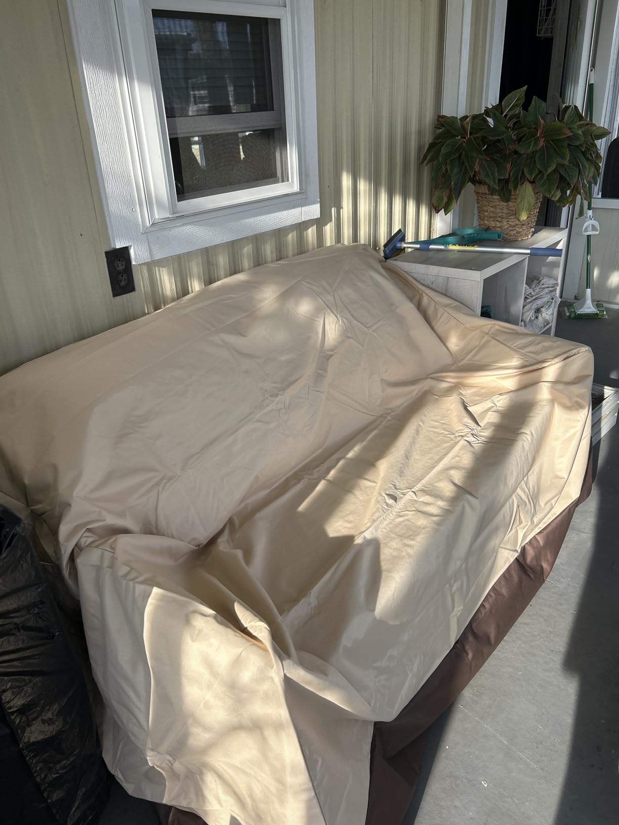 Vailge Heavy Duty Patio Sofa Cover, 100% Waterproof 3-Seater Outdoor Sofa Cover, Lawn Patio Furniture Covers with Air Vent and Handle, 79