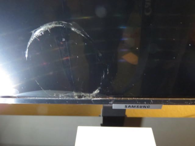 Samsung Business QE55T 55-inch 4K UHD 3840x2160 LED Commercial Signage Display, HDMI, USB, Speakers, 3-Yr Warranty, 16/7 Operation, 300 nit customer photo 1