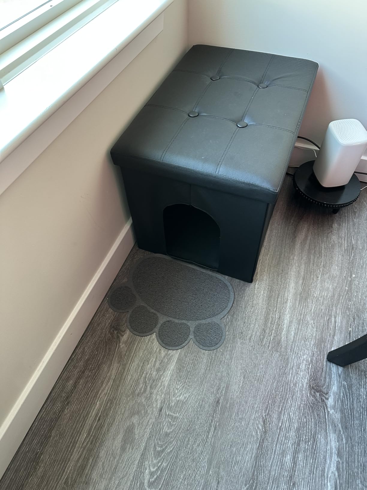 MEEXPAWS Cat Litter Box Enclosure Furniture Hidden, Cat Washroom Bench Storage Cabinet | Extra Large 35.4'' x 19.7'' x 19.7''| Dog Proof | Waterproof Inside/Easy Clean | Easy Assembly | Odor Control customer photo 1