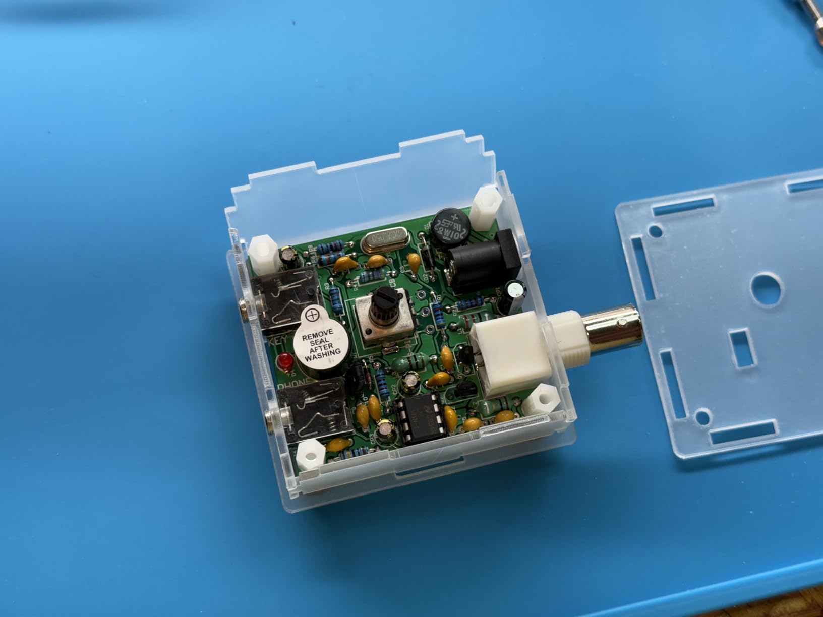 S-Pixie CW QRP Ham Amateur Shortwave Radio Transceiver 7.023 7.050 Mhz DIY Kits with Transparent Acrylic Shell customer photo 2