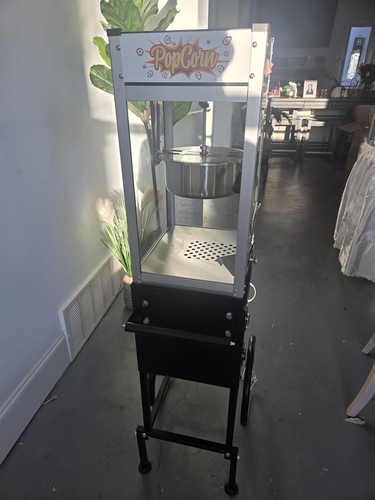 ROVSUN Popcorn Machine with Cart & 8 Oz Kettle Makes Up to 32 Cups ETL Certified, Vintage Popcorn Maker with Stainless Steel Scoop, Oil Spoon & 3 Popcorn Cups for Commercial Home Movie Theater customer photo 1