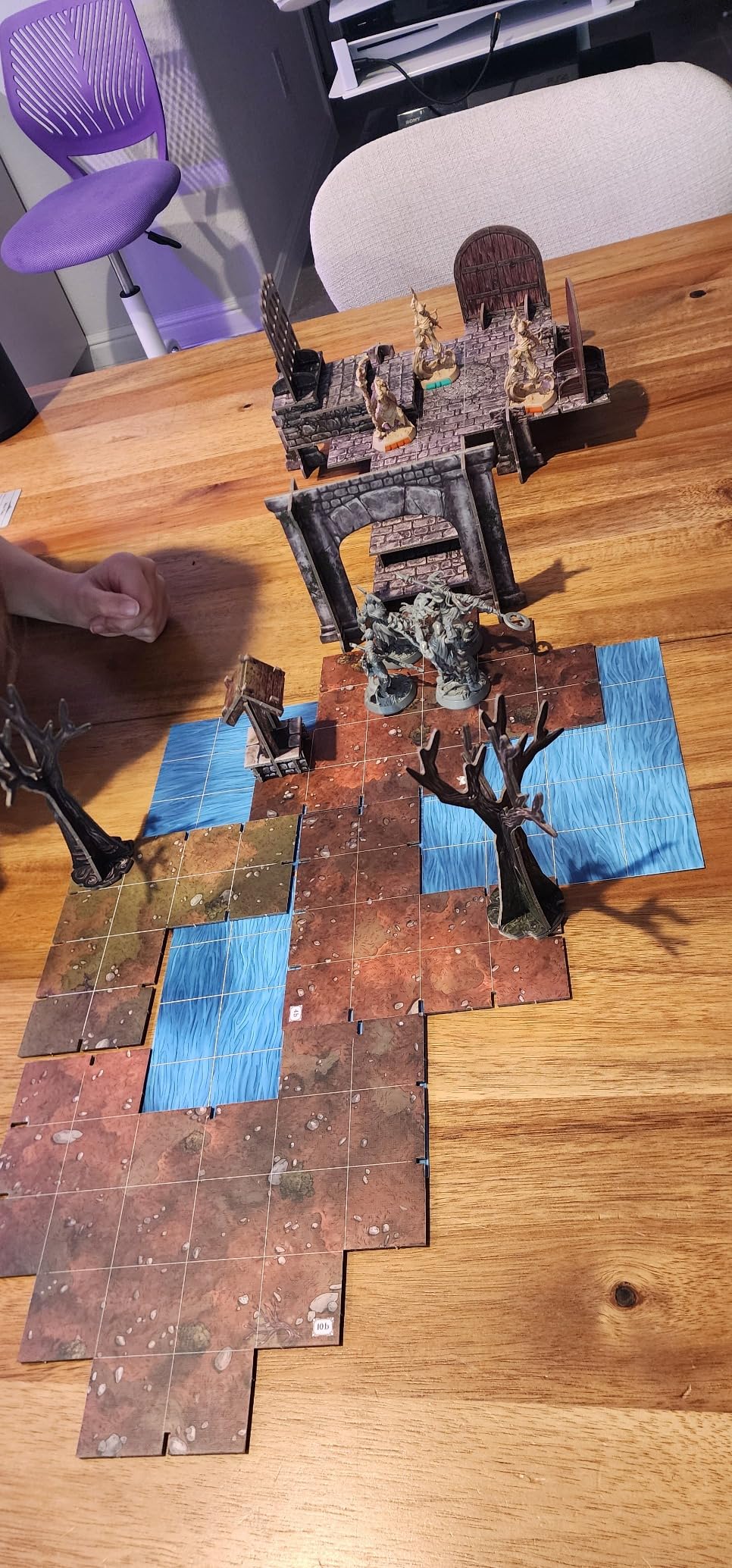 Descent: Legends of The Dark Board Game - Epic Dungeon-Crawling Adventure, Cooperative Strategy Game for Kids & Adults, Ages 14+, 1-4 Players, 3-4 Hour Playtime customer photo 1