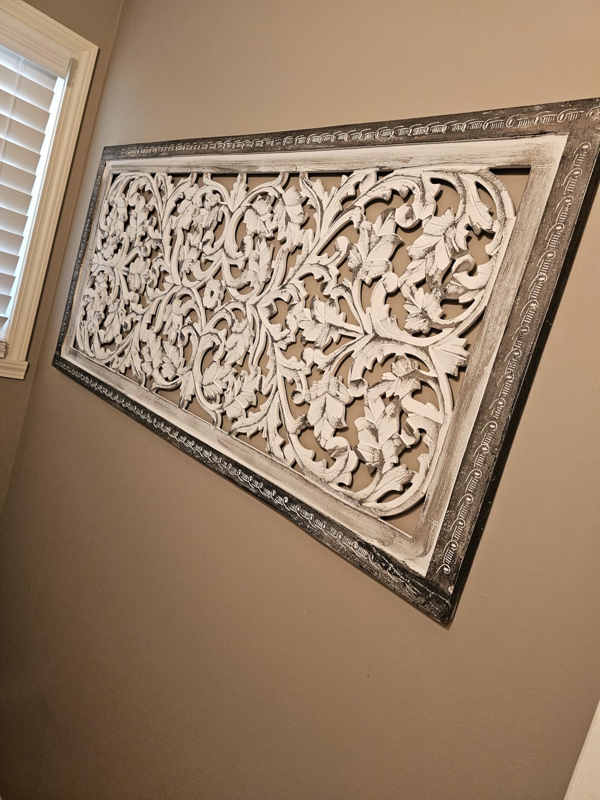 Deco 79 Wood Floral Handmade Home Wall Decor Intricately Carved Arabesque Wall Sculpture, set of 2 Wall Art 16