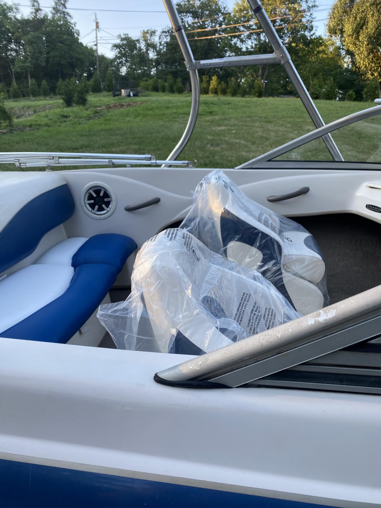 Captain Boat Seat (White/White) customer photo 1