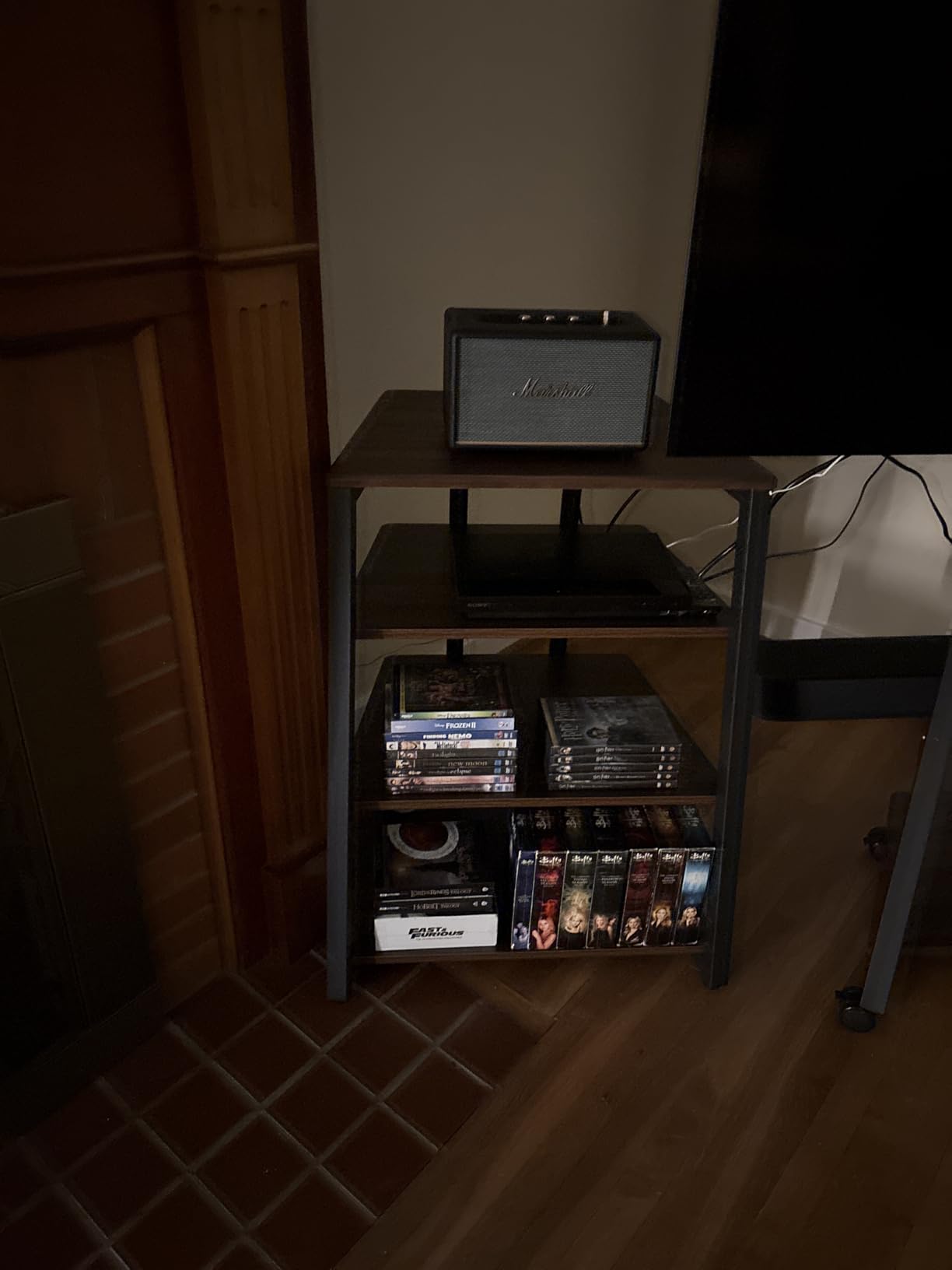 FITUEYES Design 4-Tier AV Media Stand Corner Shelf for Record Player Wooden Stereo Cabinet Audio Rack Tower with Height Adjustable Wooden Shelves for ps4 (Walnut) customer photo 2