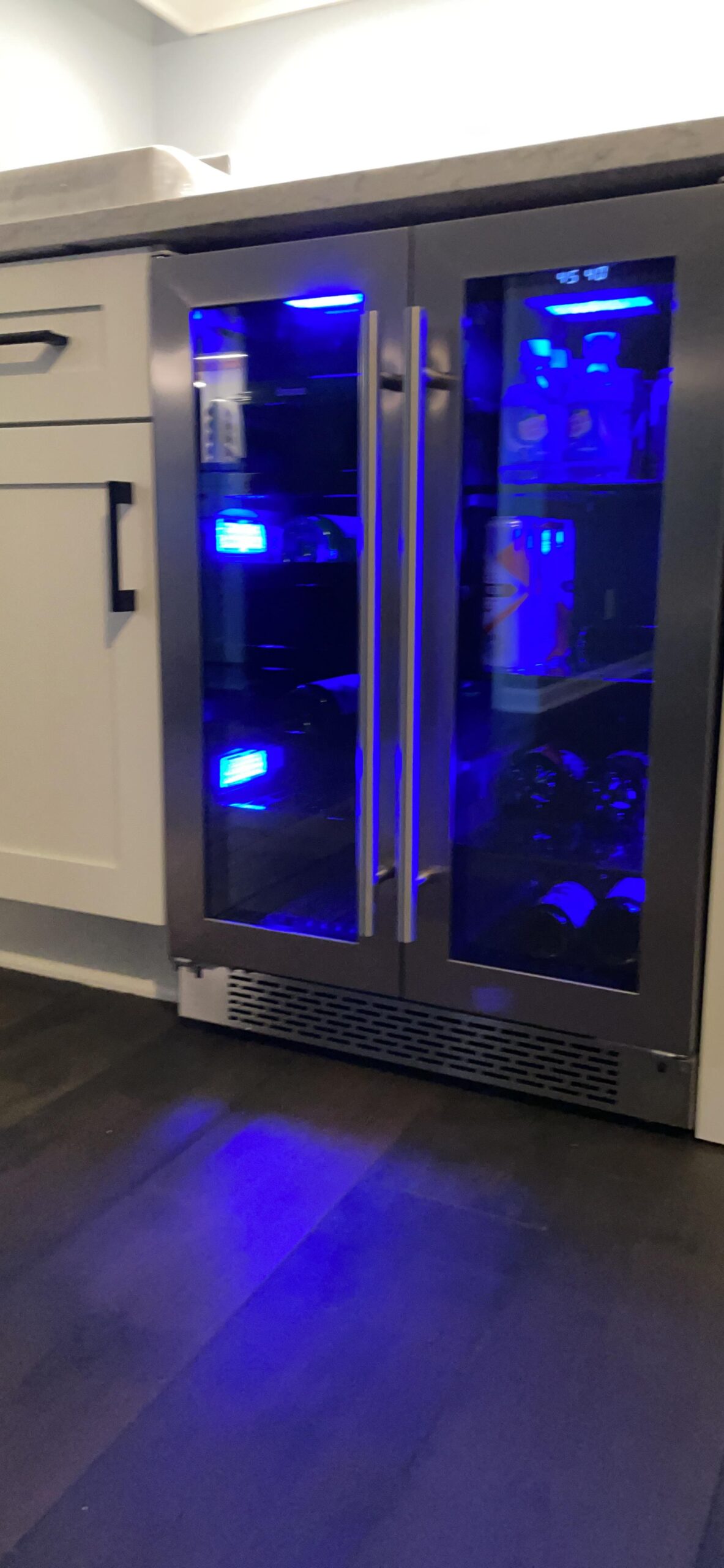 Zephyr Brisas 24 Inch Wine Fridge Dual Zone Under Counter Countertop Wine and Beverage Cooler Cabinet Home Bar Drink Beer Freestanding Refrigerator with French Door 21 Bottles 64 cans customer photo 2