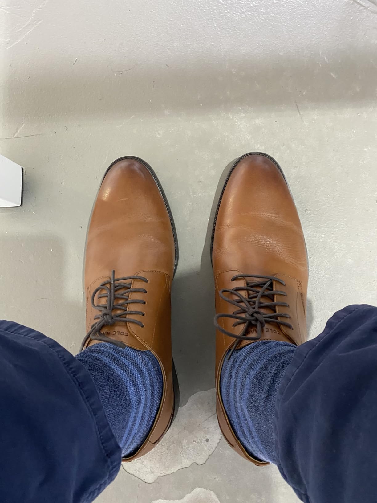 Cole Haan Men's Hawthorne Plain Toe Oxfords customer photo 1