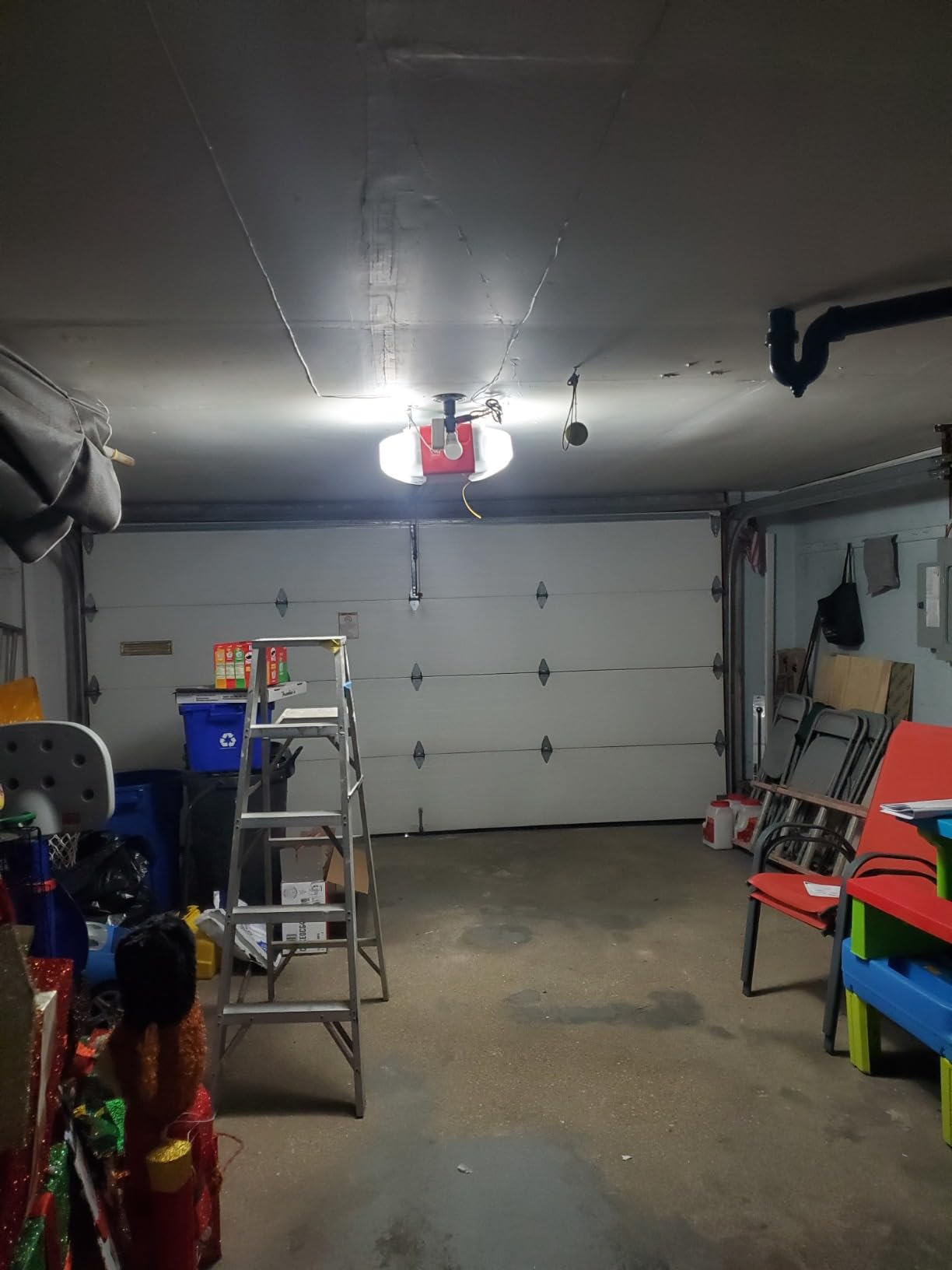CRAFTSMAN 1/2 HP Smart Garage Door Opener - myQ Smartphone Controlled - Chain Drive, Wireless Keypad Included, Model CMXEOCG472 customer photo 1