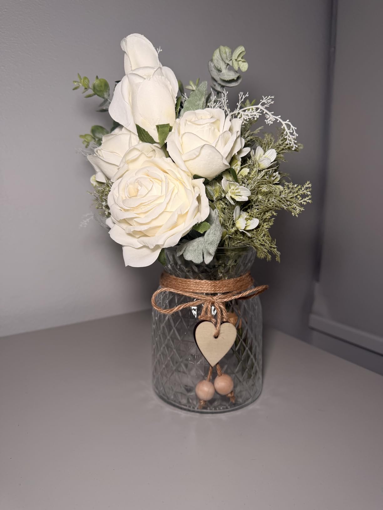 YJ Fake Flowers with Vase, Silk Roses Artificial Flowers in Vase, Faux Flower Plant Arrangement Suitable for Home Office Decoration, Dining Table Centerpiece(White) customer photo 1