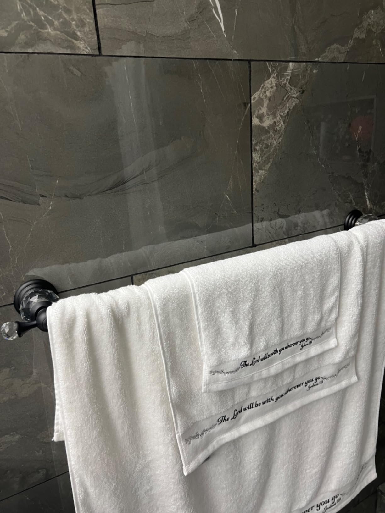 WOLIBEER Crystal Bathroom Accessories, Chrome 24 Inch Towel Bar Set Polished Brass Toilet Paper Holder Towel Ring Coat Hooks Bathroom Hardware 4 Pieces Wall Mounted customer photo 2