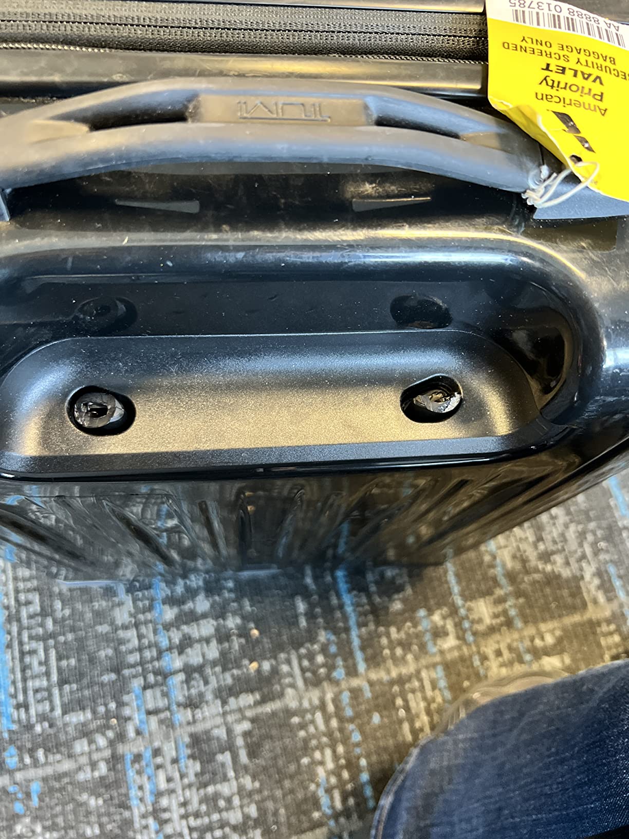 19 Degree International Expandable 4 Wheeled Carry-On - Hard Shell Suitcase - 21.8