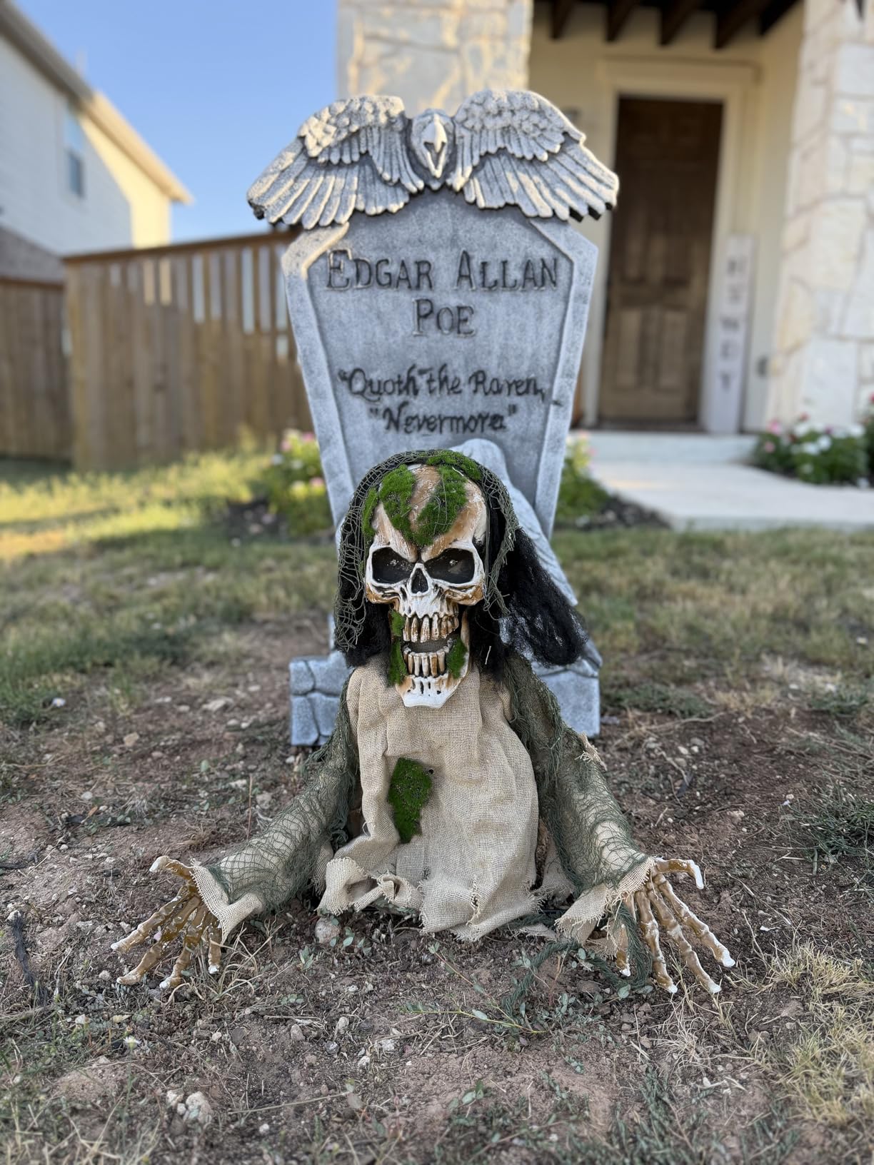 JOYIN Halloween Decoration Outdoor Animated Zombie Groundbreaker, Light-up Skeleton Zombie Groundbreaker Prop with Creepy Sound for Halloween Outside Decoration, Lawn, Yard, Patio, Haunted House Decor customer photo 2