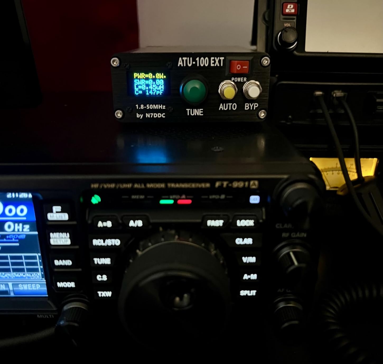 Malahit ATU-100 EXT Antenna Tuner 1.8-50MHz atu100 by N7DDC 7x7 0.96 Inch OLED 3.2 Firmware Programmed with Housing Assembled Machine with USB Cable (No Battery) Compatible with Radio Antenna customer photo 2