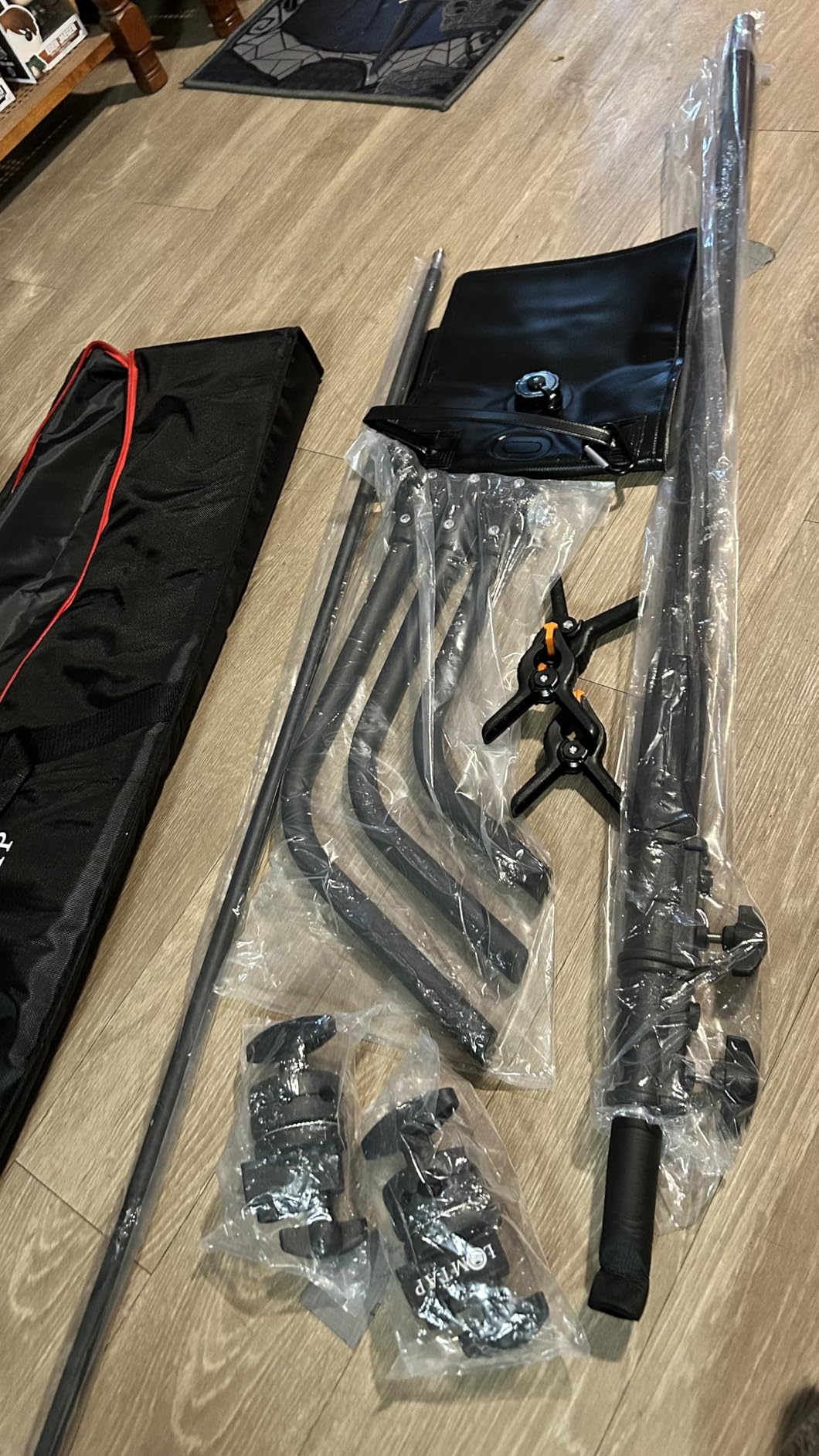 LOMTAP C Stand Light Stand Stainless Metal Photography Kit - Heavy Duty 10.8ft/330cm Vertical Pole, 4.2ft/ Boom Arm, Adjustable Base, Water Sandbag, 2 Grip Heads, 3 Clips for Softbox, Reflector customer photo 2