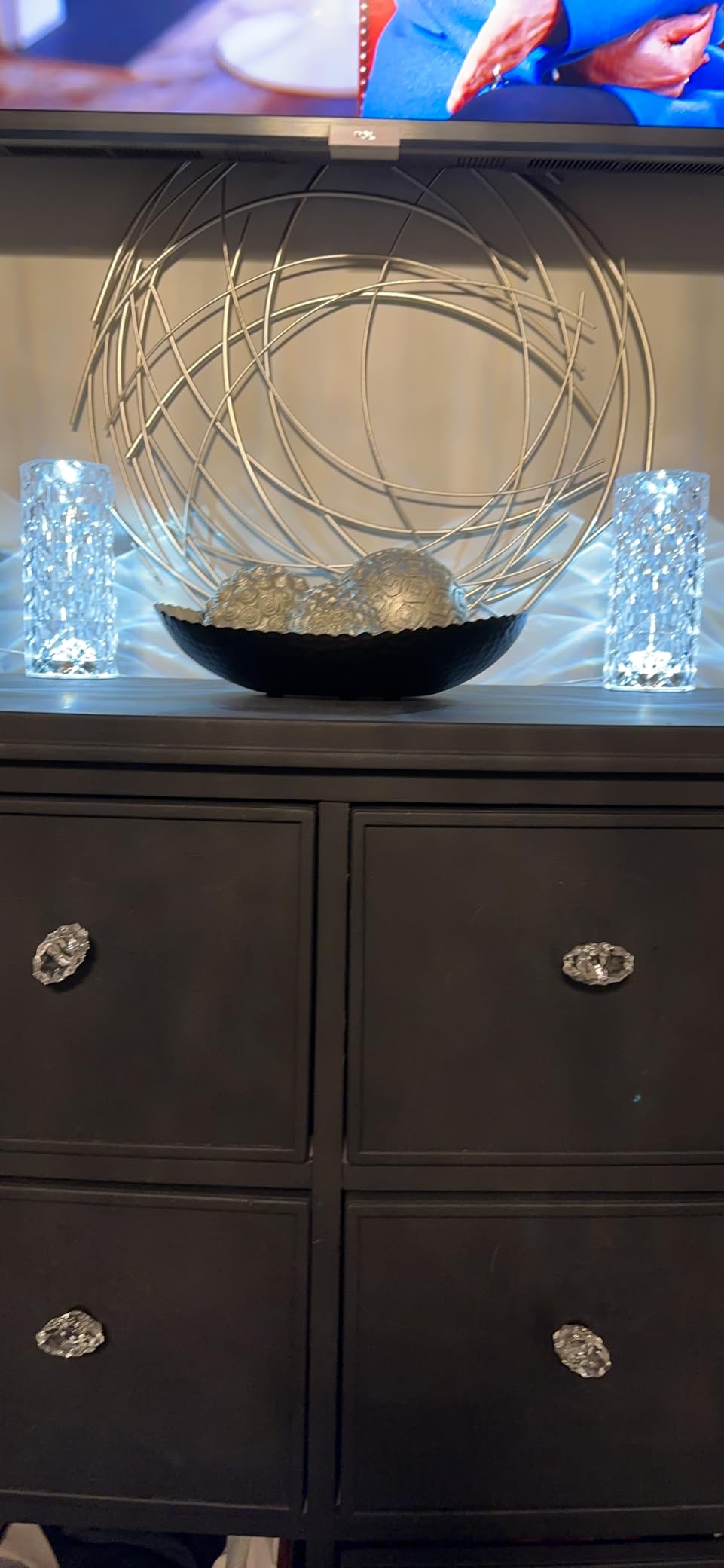 LuxenHome Silver Abstract Metal Wall Decor, Modern Iron Sticks Round Wall Art, Large Contemporary Bling Wall Sculptures customer photo 2