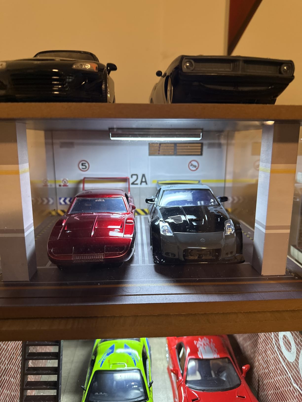 Display Case for Diecast Cars with Clear Acrylic and LED Lighting 1:24 Scale (2 Parking Gray) customer photo 1