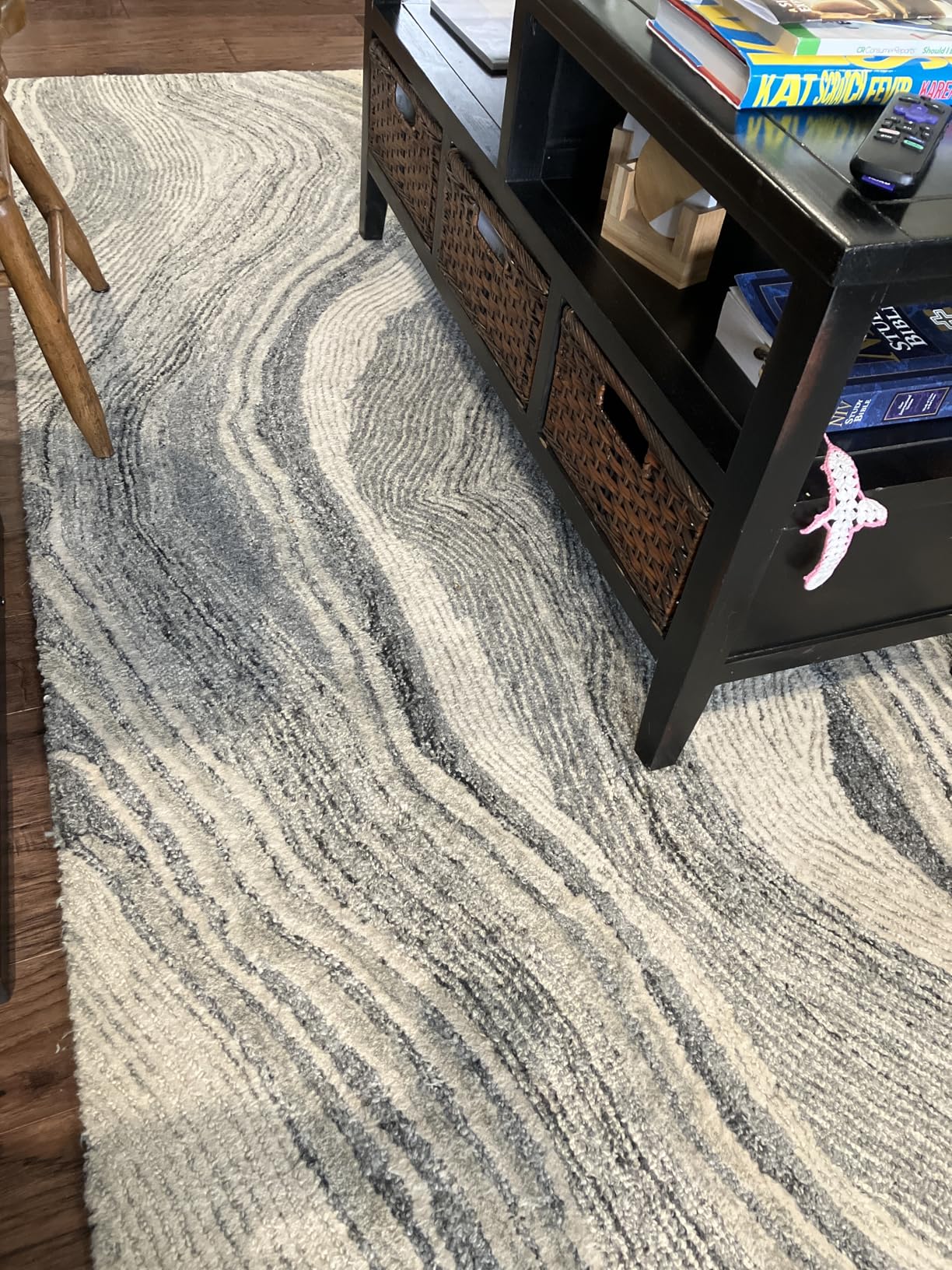 SAFAVIEH Fifth Avenue Collection Area Rug - 9' x 12', Beige & Ivory, Handmade Mid-Century Modern Abstract New Zealand Wool, Ideal for High Traffic Areas in Living Room, Bedroom (FTV121B) customer photo 2