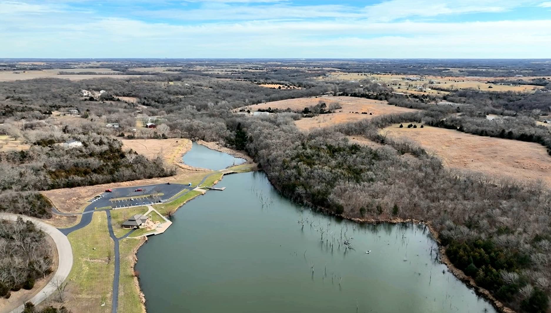 DJI Mavic 3, Drone with 4/3 CMOS Hasselblad Camera, 5.1K Video, Omnidirectional Obstacle Sensing, 46 Mins Flight, Advanced Auto Return, 15km Video Transmission, FAA Remote ID Compliant customer photo 2