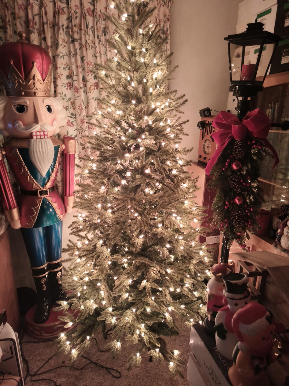 Stratford Spruce - Slim Artificial Christmas Tree with True Needle Foliage & Premium Stand for Small Spaces, Clear Incandescent, 6ft 6in customer photo 1