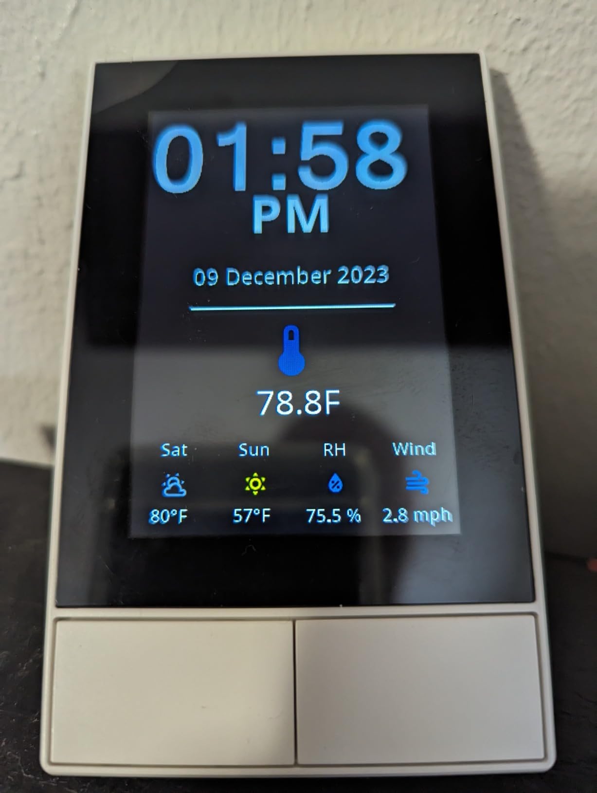 SONOFF NSPanel Smart Switch - 2-Switch Panel Home Control With Touchscreen, Temperature Function - Compatible With Alexa and Google Home customer photo 2