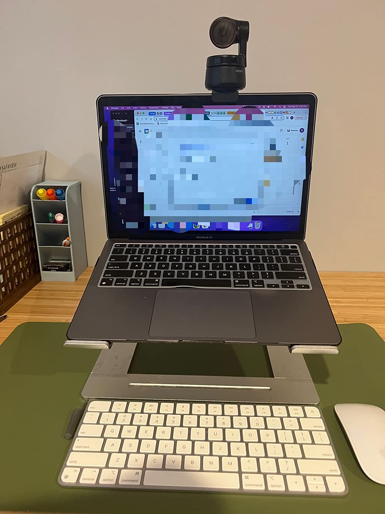 OBSBOT Tiny PTZ 4K Webcam, AI Powered Framing & Autofocus, 4K Video Conference Camera with Dual Omni-Directional Microphones, Auto tracking with 2 axis gimbal, HDR, 60 FPS, Low-Light Correction, Streaming customer photo 2