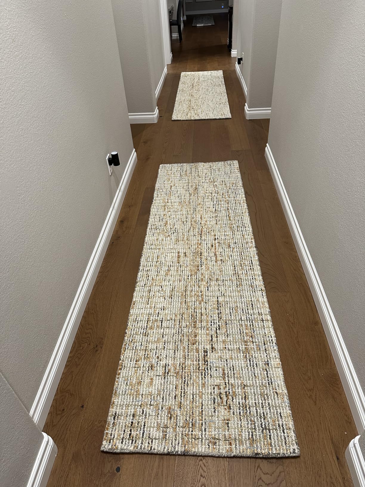 SAFAVIEH Abstract Collection Area Rug - 9' x 12', Grey & Ivory, Handmade Wool, Ideal for High Traffic Areas (ABT468J) customer photo 2