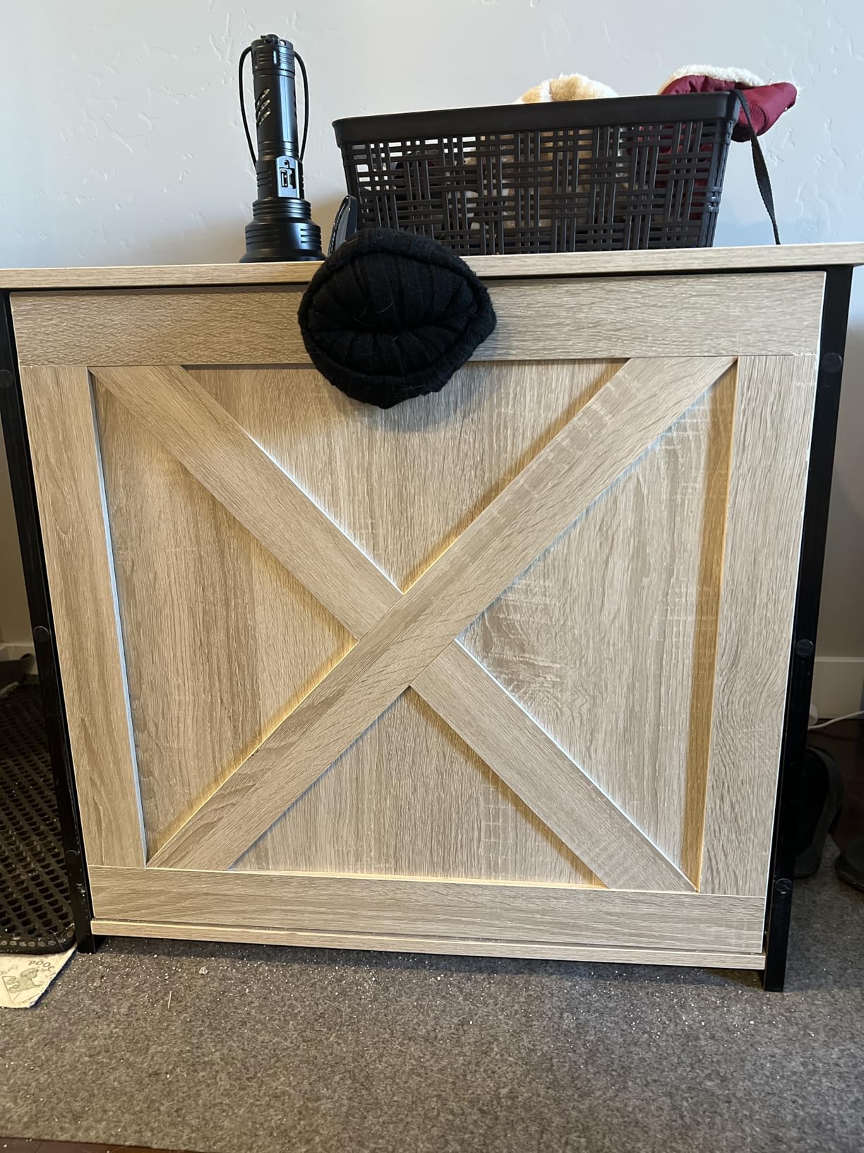 Dwanton Cat Litter Box Furniture Hidden, Cat Litter Box Enclosure, Reversible Entrance Can Be on Left or Right Side, Indoor Cabinet, Wooden Washroom, End Table, Nightstand, Rustic Brown, 23.6