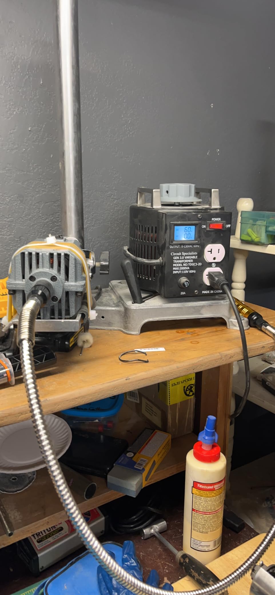 1000W 30000RPM Electric Flex Shaft Rotary Tool Foot Pedal Control Flex Shaft Hanging Grinder Carver Can Forward-Reverse Rotation, Multi-function Kit with Accessories for Carve-Buffing Diy Craft work customer photo 2