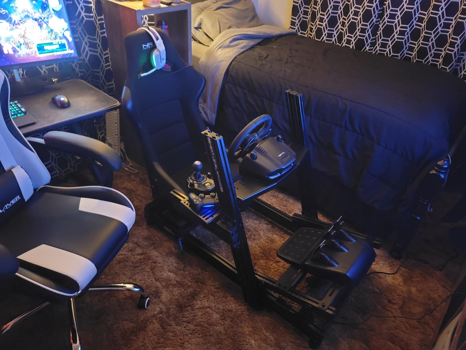 Next Level Racing GTElite Racing Simulator Cockpit- Wheel Plate Edition customer photo 2